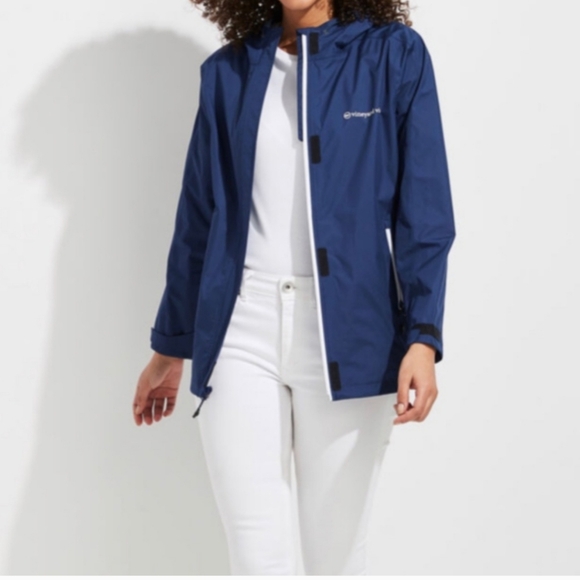 Vineyard Vines Stow and go rain jacket - Picture 2 of 6
